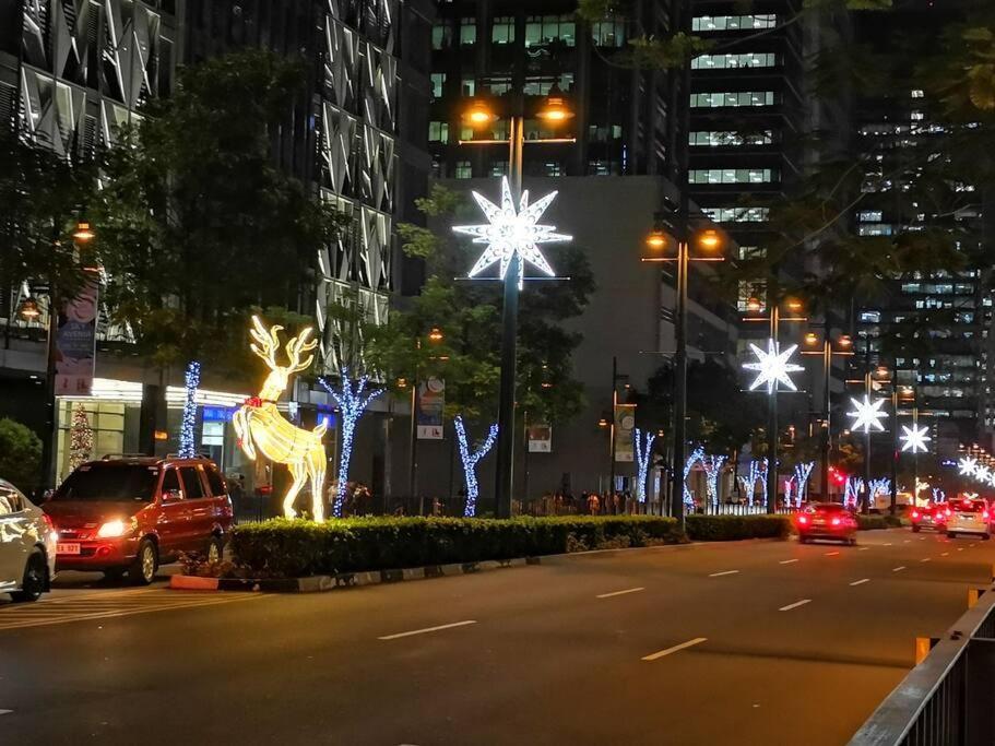 New 2Br Of 86Sqm With Parking & Netflix In Bgc Appartement Manilla Buitenkant foto
