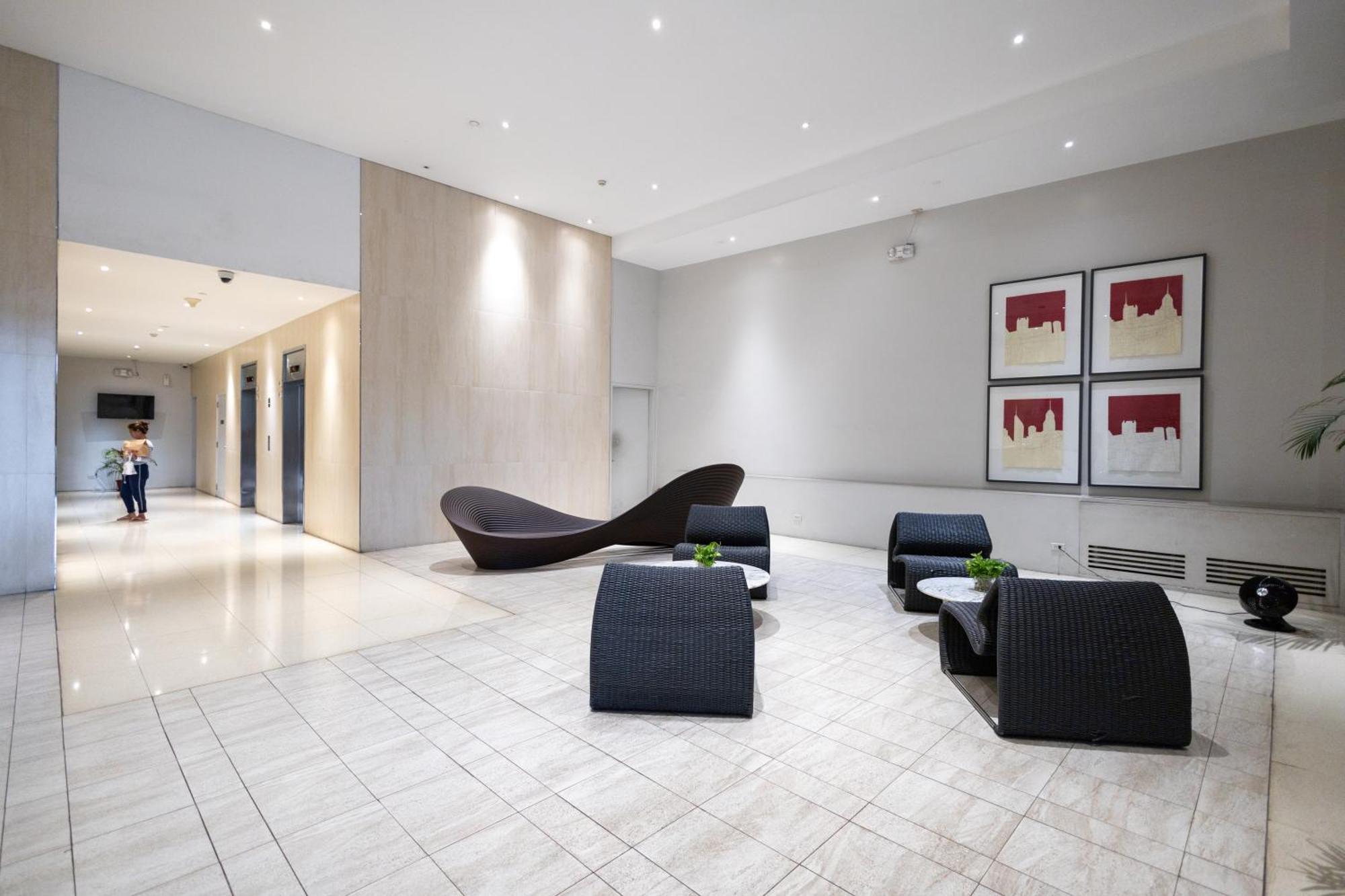 New 2Br Of 86Sqm With Parking & Netflix In Bgc Appartement Manilla Buitenkant foto
