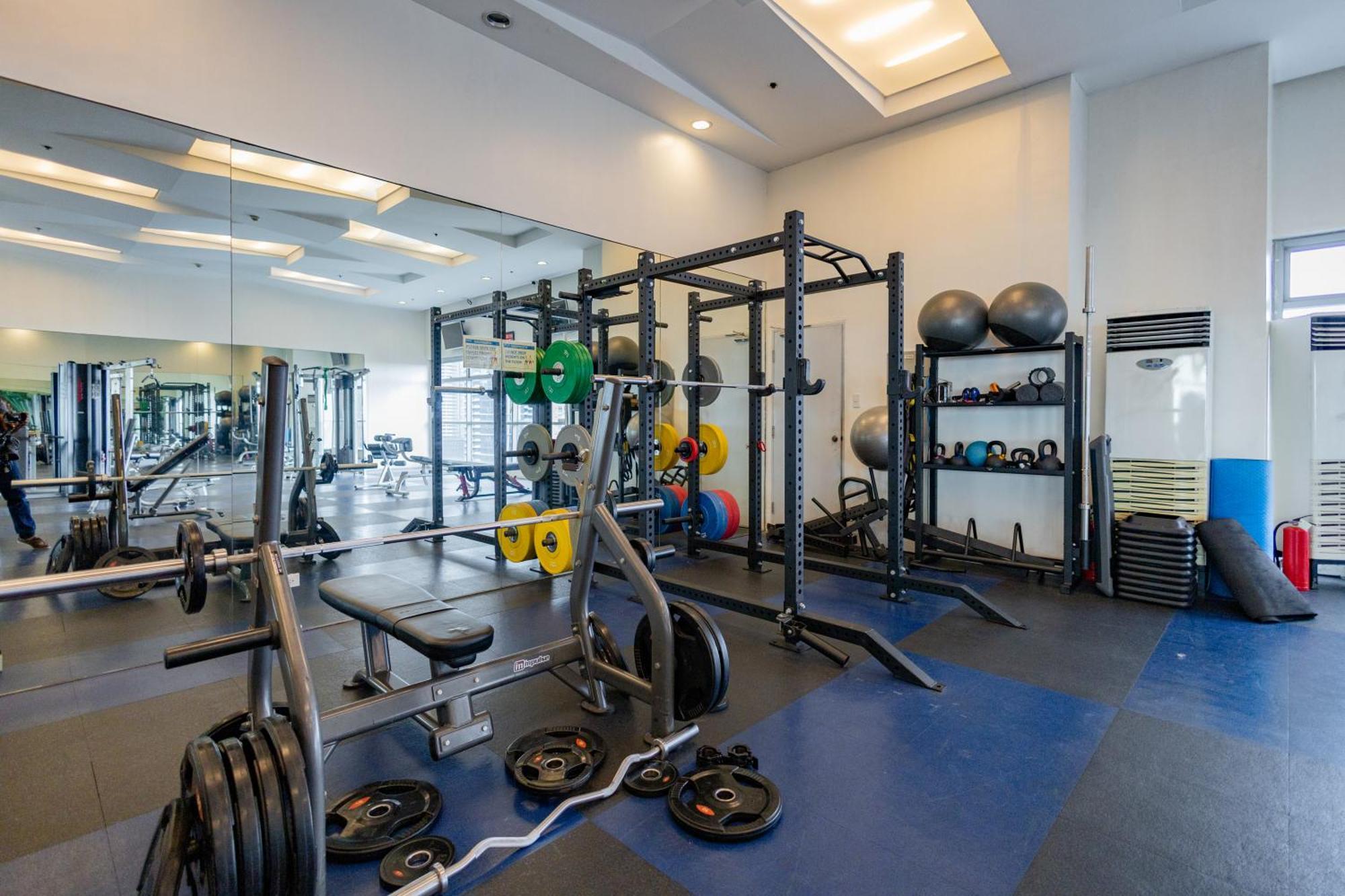 New 2Br Of 86Sqm With Parking & Netflix In Bgc Appartement Manilla Buitenkant foto